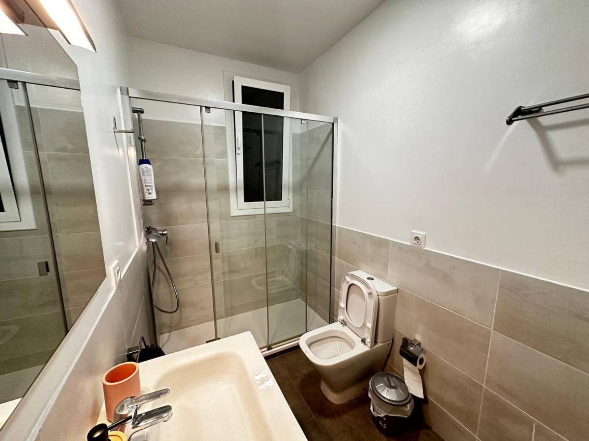 Rooms Nuevo Roger Barcelona Luaran gambar