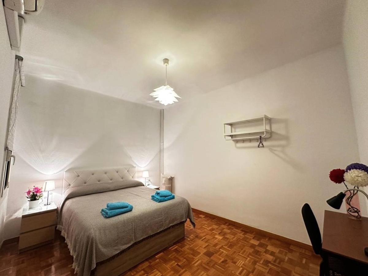 Rooms Nuevo Roger Barcelona Luaran gambar