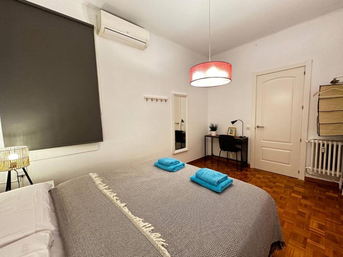 Rooms Nuevo Roger Barcelona Luaran gambar